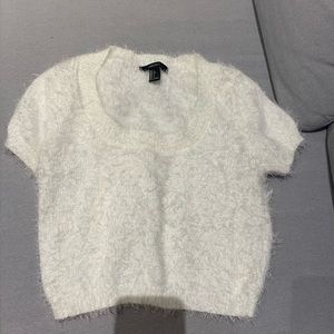 Fuzzy white sweater crop top - Forever 21